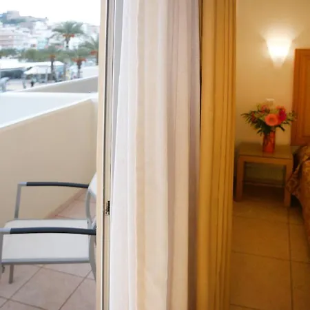Hotel Itanos 3*